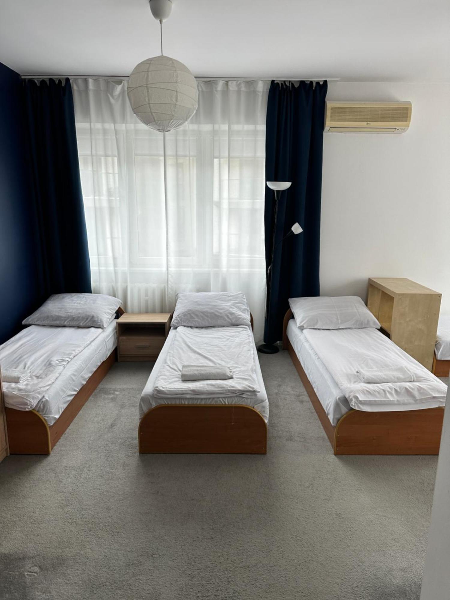 Hostel Demi Krakow Ngoại thất bức ảnh