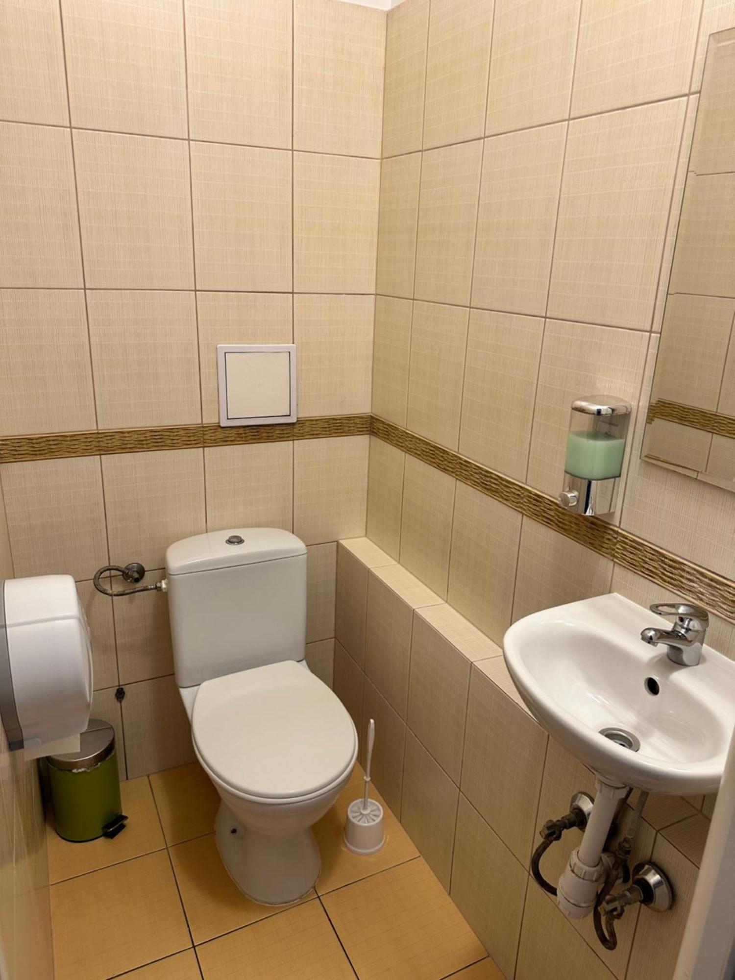 Hostel Demi Krakow Ngoại thất bức ảnh