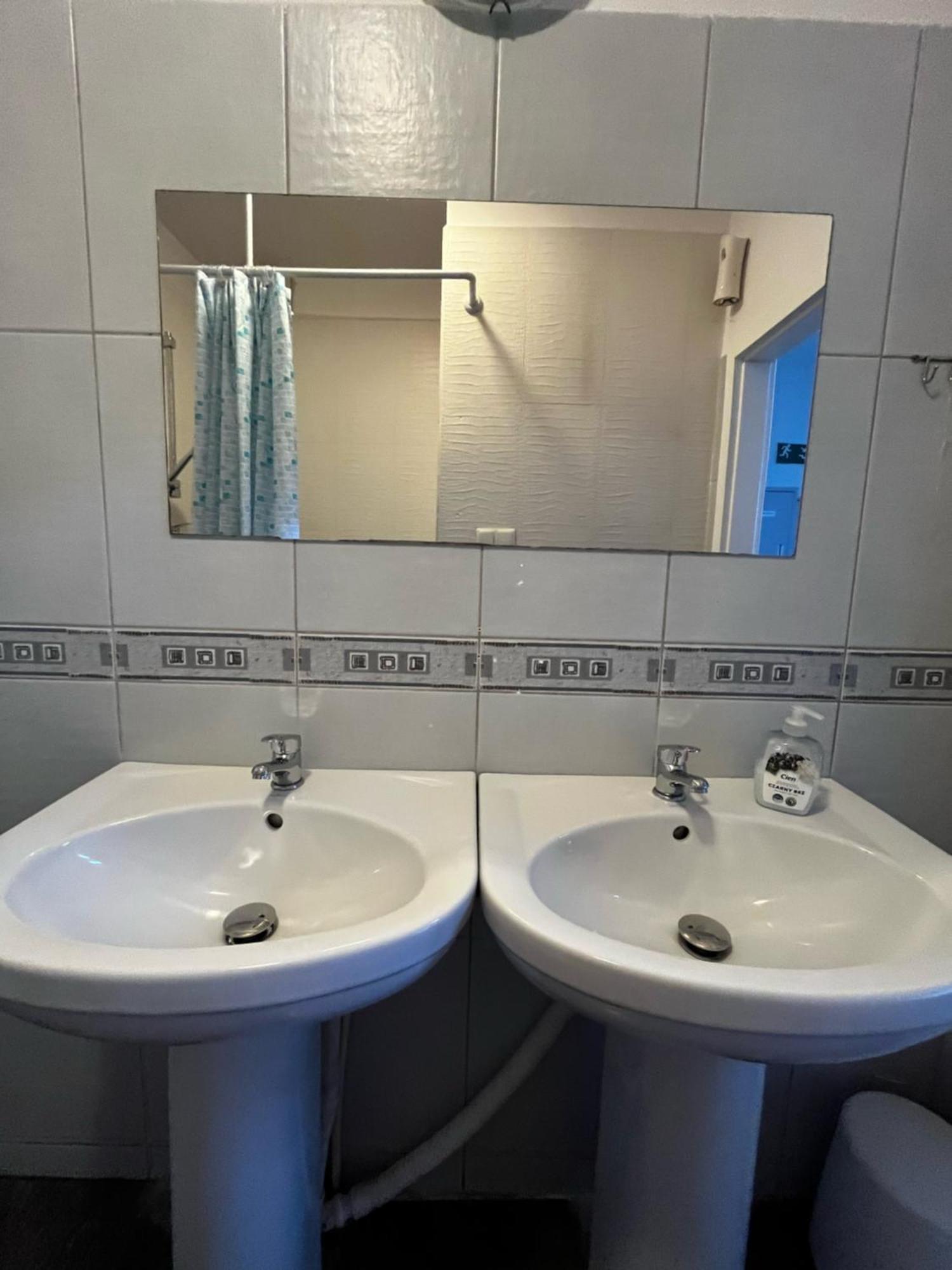 Hostel Demi Krakow Ngoại thất bức ảnh