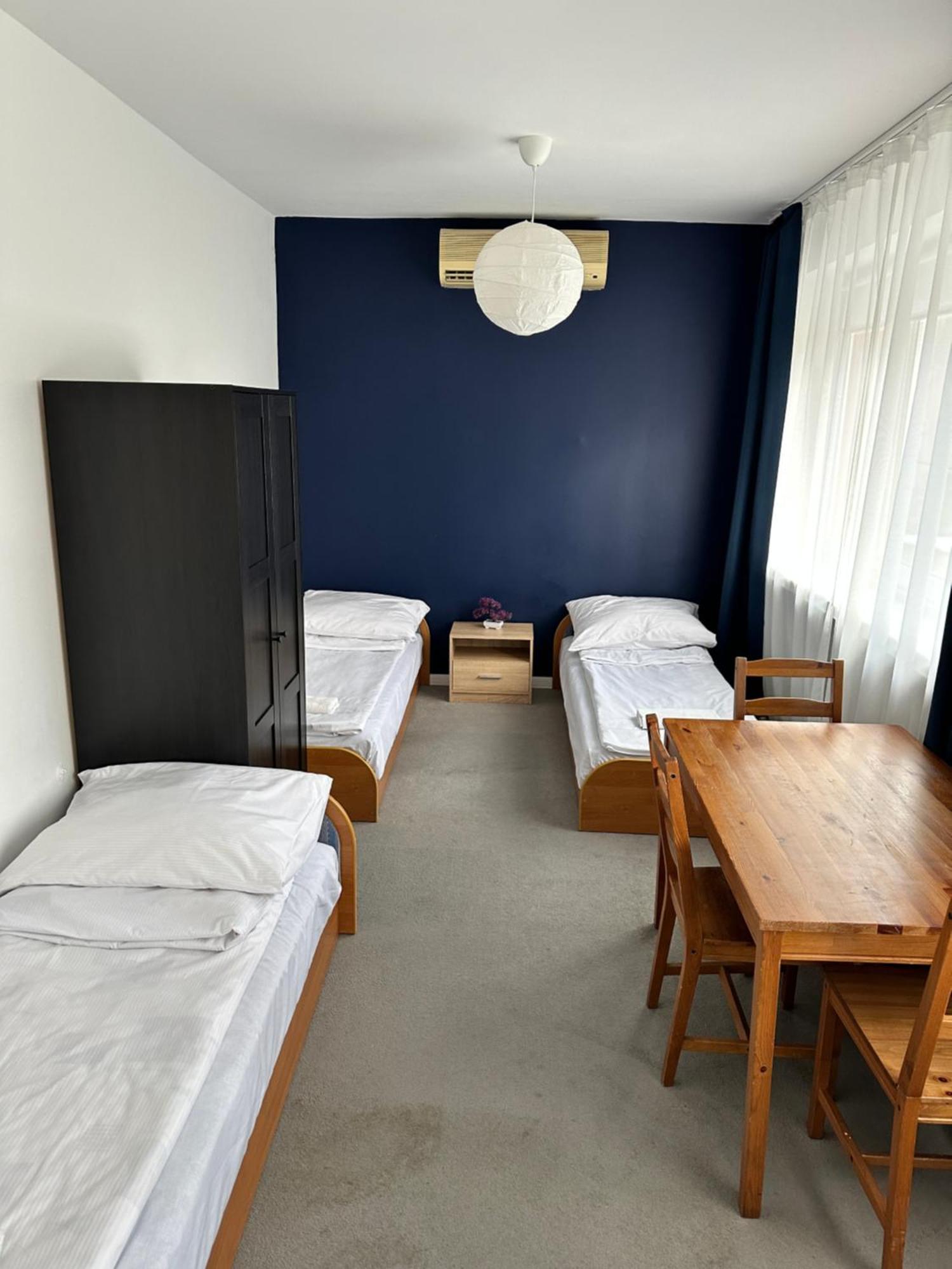 Hostel Demi Krakow Ngoại thất bức ảnh