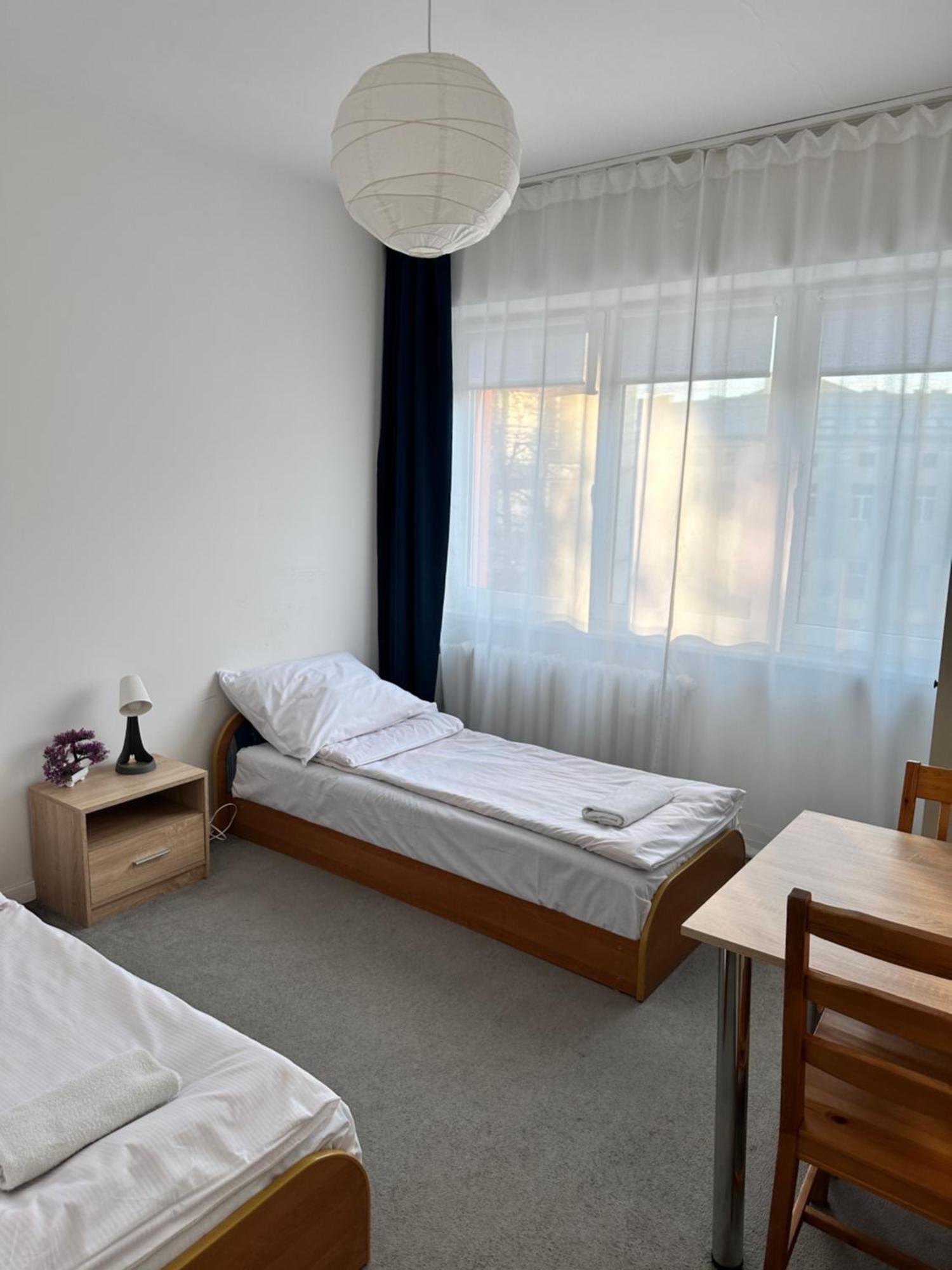Hostel Demi Krakow Ngoại thất bức ảnh